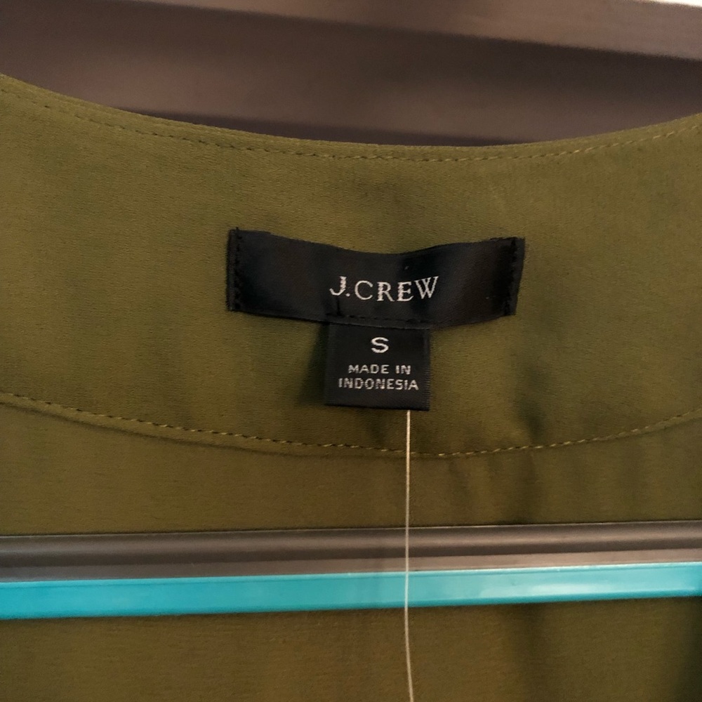 NWT J. Crew Sleeveless Blouse - Olive - Picture 4 of 7